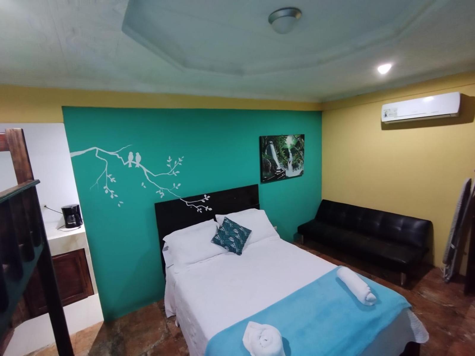 Hospedaje La Galerie Ciudad Cortés Δωμάτιο φωτογραφία